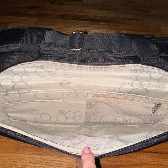 Samsonite Softside Luggage/Suitcase/Carryon/Travel Tote/Overnighter/Weekend Bag - Picture 12 of 13